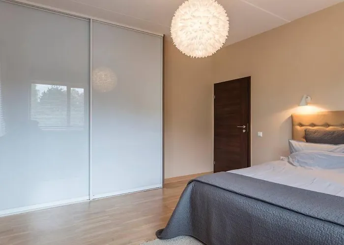 Apartment Stunning & Quiet Riga