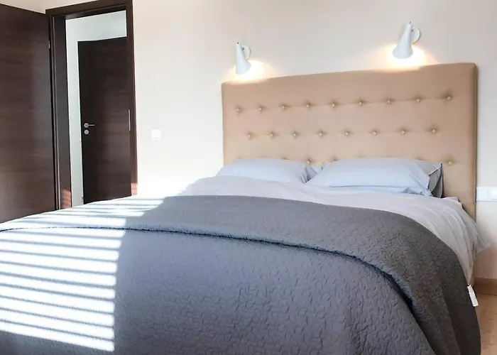 Stunning & Quiet Dzīvoklis Riga